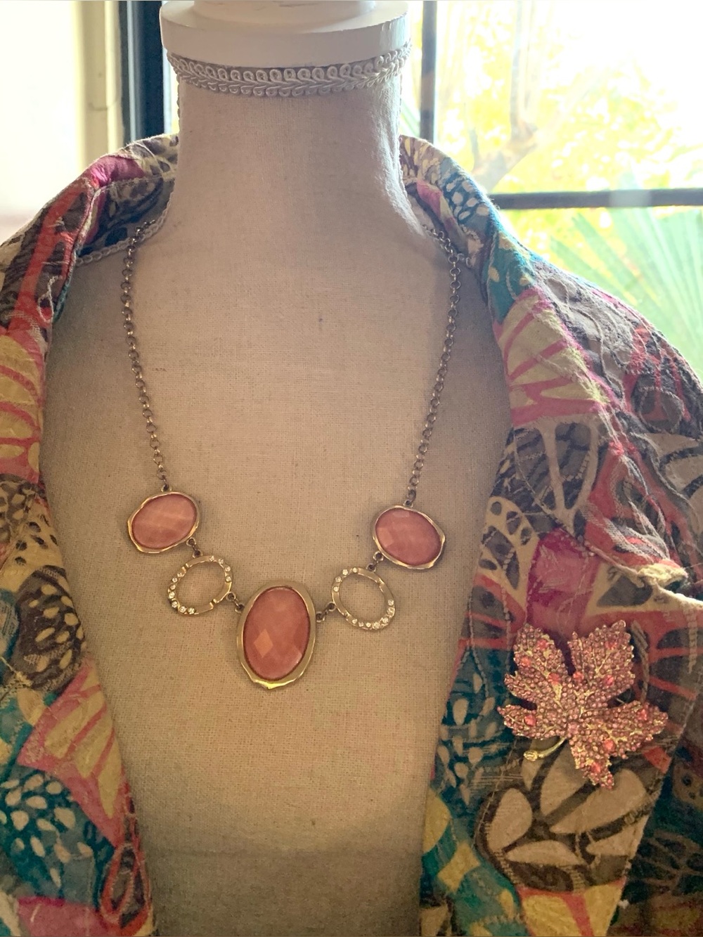 Necklace & Brooch Set